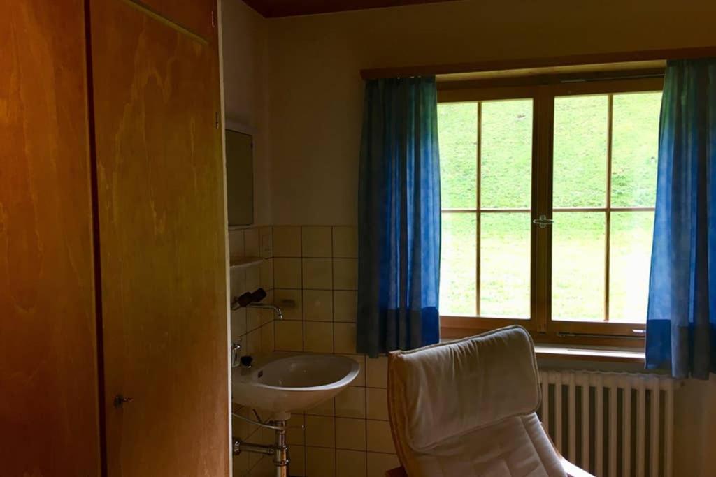 Ferienwohnung Uf Z'Enisch Klosters Zewnętrze zdjęcie