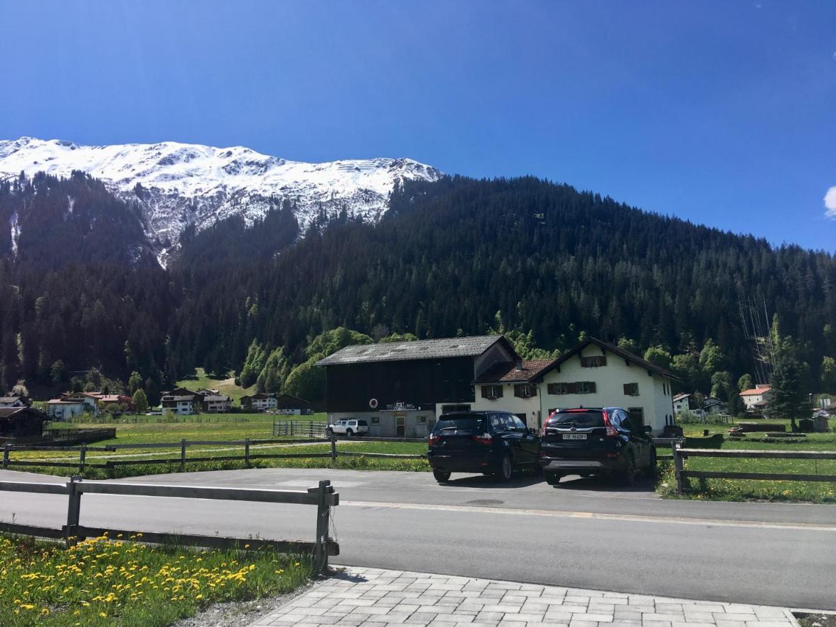 Ferienwohnung Uf Z'Enisch Klosters Zewnętrze zdjęcie