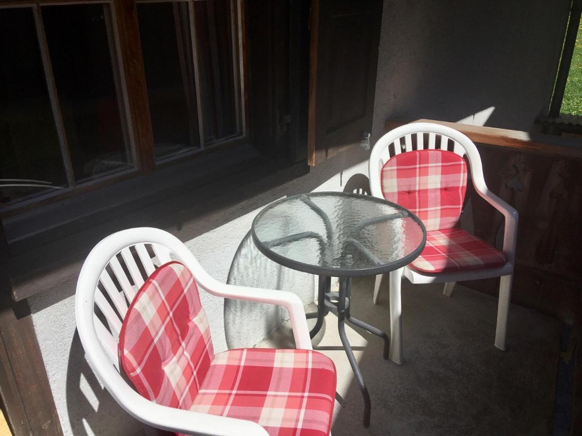 Ferienwohnung Uf Z'Enisch Klosters Zewnętrze zdjęcie